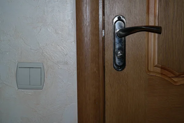 Handle Key Pintu Lama Dalam Lubang Kunci — Stok Foto