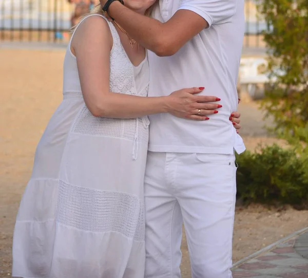 Bir fotoğrafçı için tatile poz aile