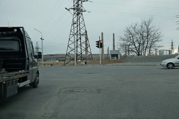 Traffic lights cars technology winter in the city — Stock Photo, Image