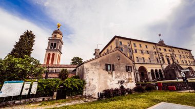 Güzel şehir Udine 'de bir bahar öğleden sonra
