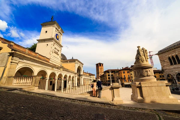 Den Vackra Staden Udine Våreftermiddag — Stockfoto