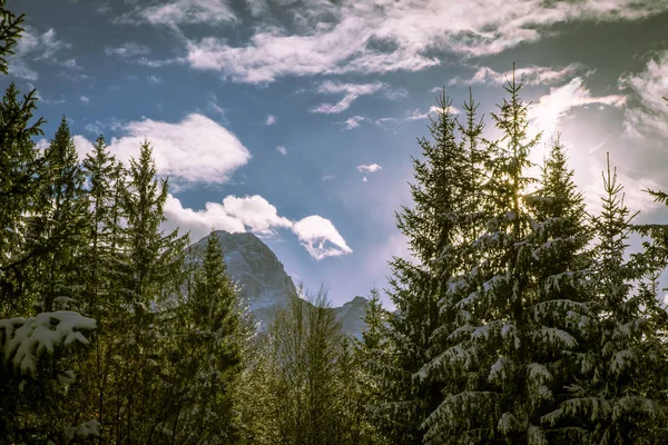 Primera Nieve Del Invierno Los Alpes Italianos —  Fotos de Stock