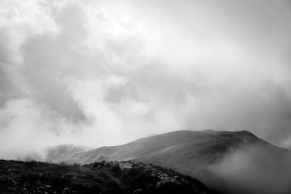 Cloudy Day Mountains Carnic Alps Udine Province Friuli Venezia Giulia — Φωτογραφία Αρχείου