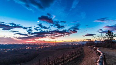 Savorgnano, Friuli Venezia-Giulia, İtalya 'da kış günbatımı