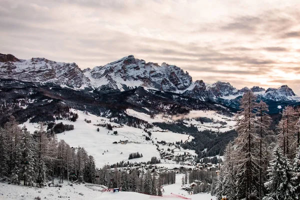 Wolken Tragen Schnee Den Italienischen Alpen — Stockfoto