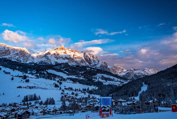 Winter sunset in the italian alps — Stock Photo, Image