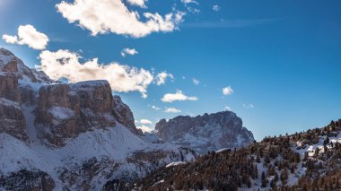 İtalyan Alpleri'nde kış günbatımı