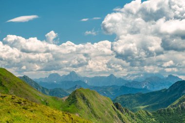 Carnic Alpleri'nde yaz günü trekking, Friuli Venezia-Giulia, I