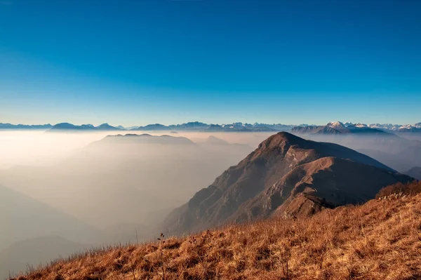 Friuli-Venezia Giulia dağlarında kış tatili, İtalya