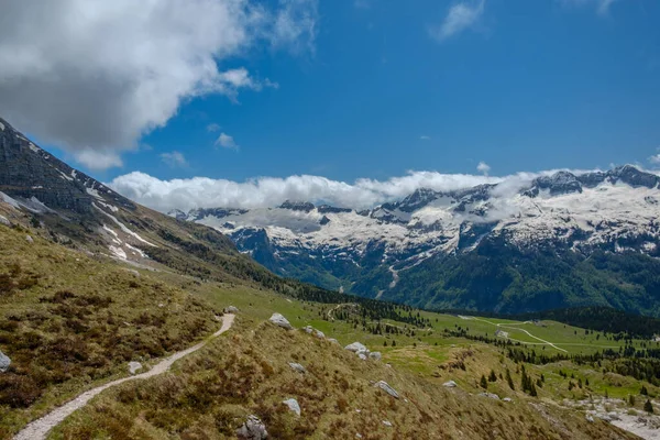 Vacker Vårdag Montasio Planen Julian Alps Friuli Venezia Giulia Italien — Stockfoto