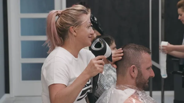 Warsaw Poland June 2019 Hairstylist Styling Man Hair Dryer Barbershop — Stock Photo, Image