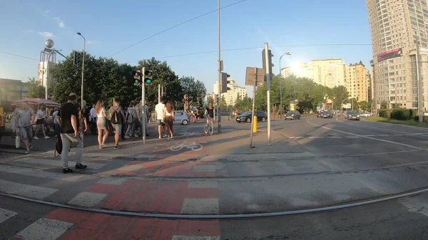 Warsaw Polonia Junio 2019 Pov Cross Street Bicicleta Con Luz — Foto de Stock