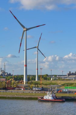 Antwerp limanındaki rüzgar güdümlü güç istasyonu