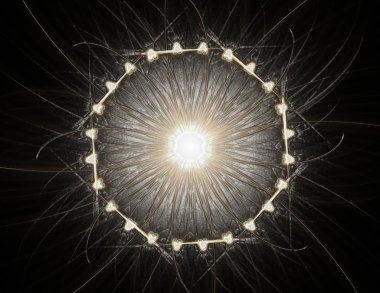 Soyut bir bilgisayar koyu arkaplanda modern fraktal tasarım üretti. Soyut fraktal renk dokusu. Dijital sanat. Soyut Form ve Renkler. Tasarımınız için soyut fraktal element deseni. Dinamik şekilli yumuşak renk üçgeni spirali