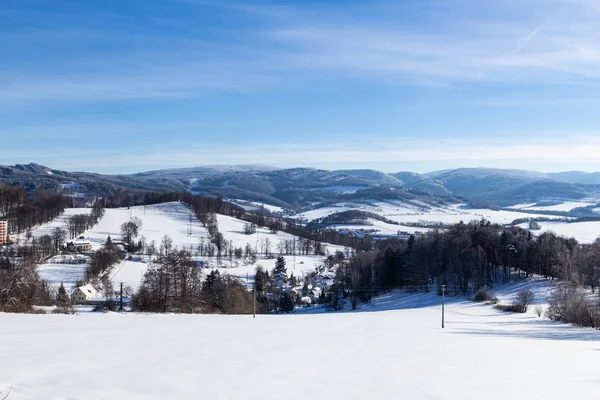 Величественный Закат Зимних Горах Пейзаж Драматическое Небо — стоковое фото