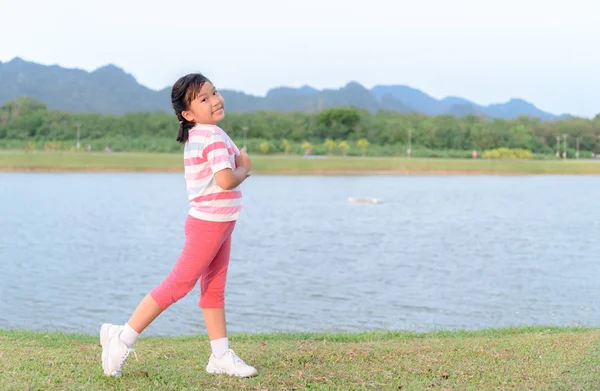 Happy Girl Exercise Health Park Evening Healthy Leisure Concept — Stock Photo, Image