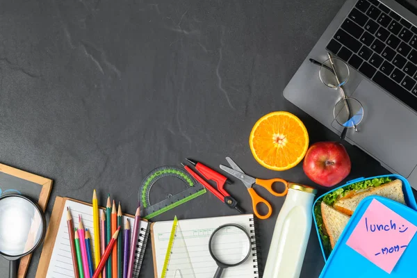 Scatola Pranzo Scuola Frutta Bambini Con Zaino Materiale Scolastico Torna — Foto Stock