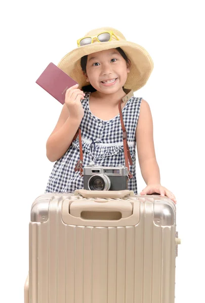 Szczęśliwy Asian Traveler Wyświetlone Paszport Bagażem Białym Tle Białym Tle — Zdjęcie stockowe