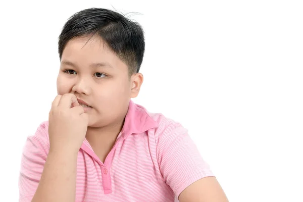 Παχύσαρκα Λίπος Αγόρι Νευρικό Έκφραση Και Νυχιών Δάγκωμα Απομονωθεί Λευκό — Φωτογραφία Αρχείου