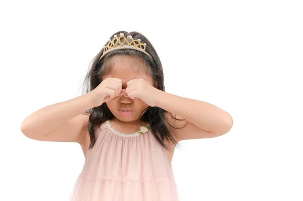 Kleines Mädchen Traurig Oder Weint Isoliert Auf Weißem Hintergrund — Stockfoto