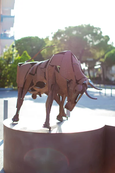 街上的公牛纪念碑 — 图库照片
