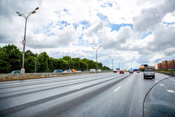 Carretera Ciudad Con Transporte — Foto de Stock