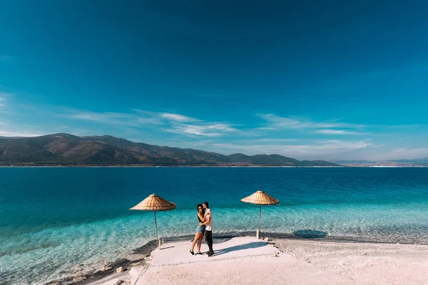 Pareja Enamorada Laguna Azul Amantes Costa Chico Chica Turquía Pareja — Foto de Stock