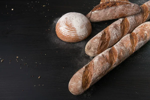Čerstvý Chléb Pšenice Dřevě — Stock fotografie