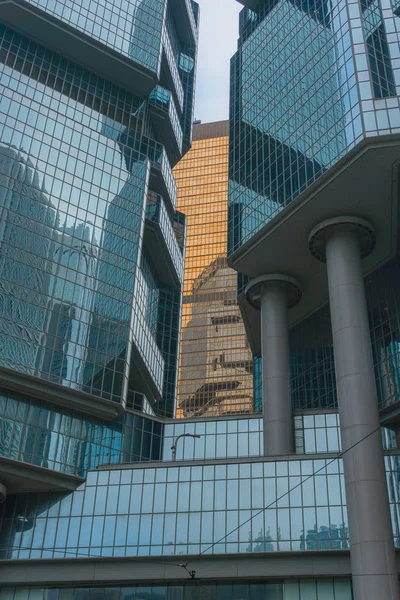 China Hongkong April 2019 Laag Hoek Aanzicht Van Residentiële Hoogbouw — Stockfoto