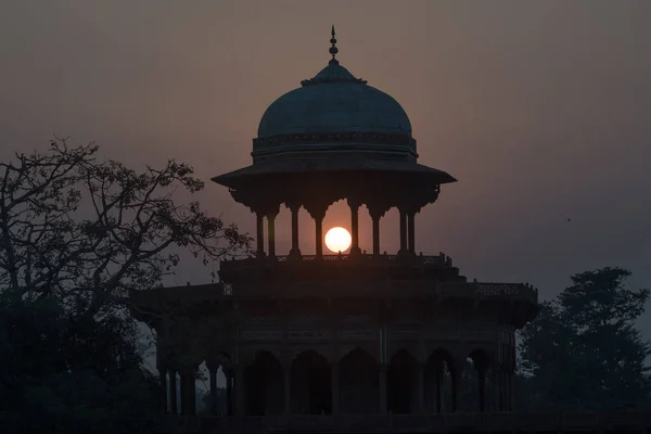 Vue Sur Temple Dans Nuit Avec Coucher Soleil — Photo