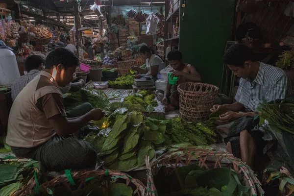 Chinos Que Venden Mercancías Calle —  Fotos de Stock