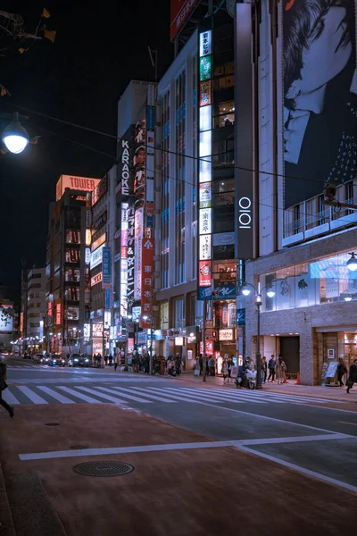 Вид Улицы Китая Зданиями Людьми Ночное Время — стоковое фото
