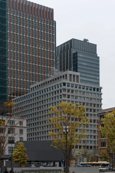 都市の近代的な建物や高層ビルは — ストック写真
