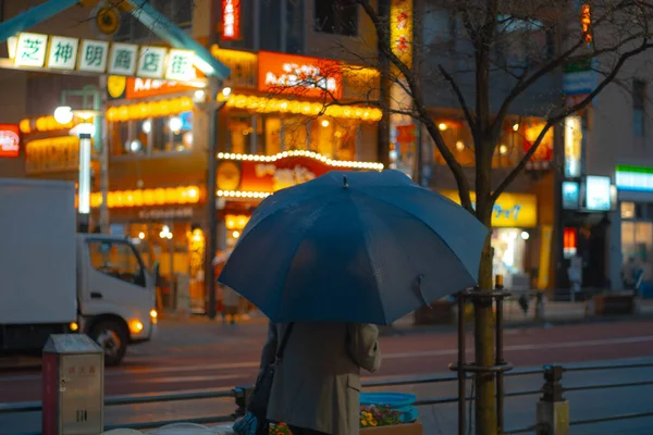 Вид Улицу Китая Зданиями Людьми Дождливый День — стоковое фото