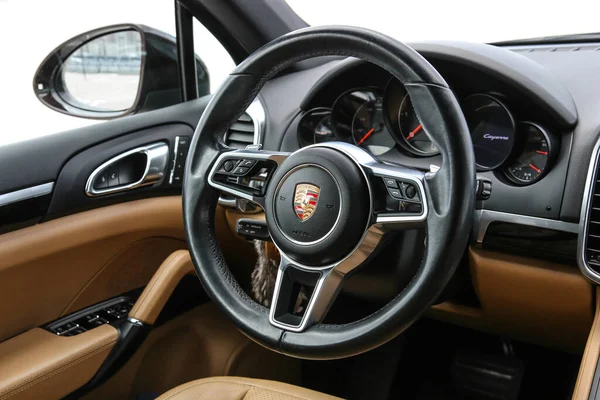 Minsk Belarus August 2020 Porsche Cayenne 2014 Testrit Voor Autojournalisten — Stockfoto