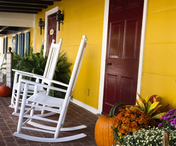 Autumn Front Porch Rocking Chairs Virginia Square Size — Stock Photo, Image