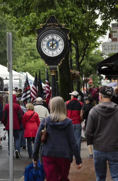 Warrenton Virginia Usa People Walking Old Town Warrenton Spring Festival — стоковое фото