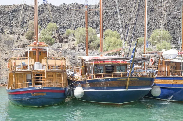 Many Wooden Ships Port Nea Kameni Volcanic Island Santorin — Stock Photo, Image