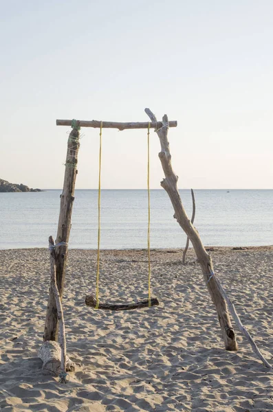 Wooden Swing Beach Assembled Branche — Stock Photo, Image