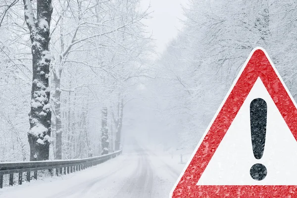 Winter Driving Snowy Road Com Sinal Aviso — Fotografia de Stock