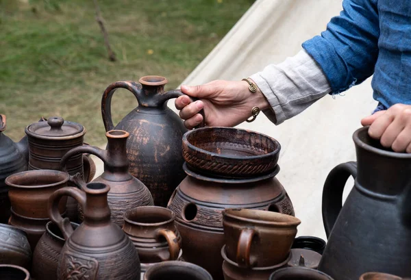 Handmade Ceramic Tableware Reconstruction Ancient Craft Plates Mugs Clay Pots — Stock Photo, Image