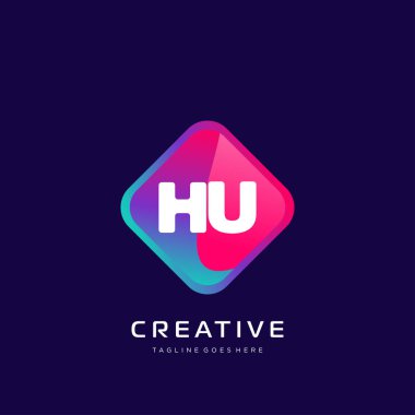 Renkli şablon vektörüyle ilk logo.