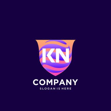 Renkli şablon vektörüyle ilk logo.