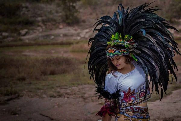 Beautiful Mexican Woman Wearing Prehispanic Costume — Stock Photo, Image