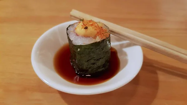 Sushi klaar om te eten — Stockfoto