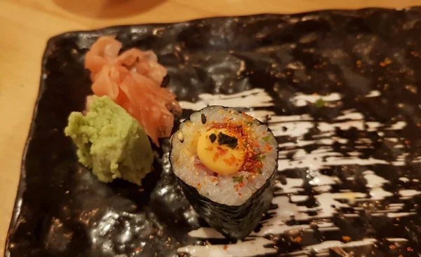 Sushi fertig zum Essen — Stockfoto