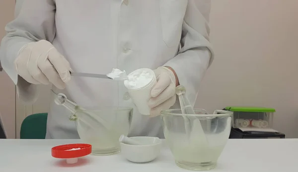 Merhem içinde reçete hazırlama 