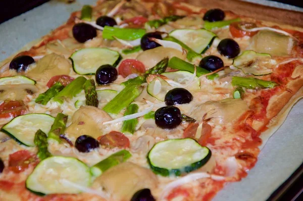Rectangular vegetable pizza