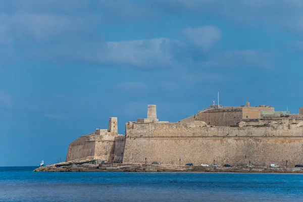 Valletta Malta Skyline Capitol Stad Met Blauwe Bewolkte Hemel Als — Stockfoto