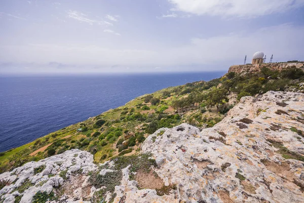 Photo Radar Station Dingli Cliffs Mediterranean Sea Malta — Stock Photo, Image